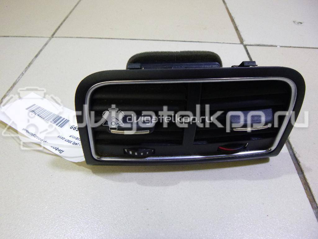 Фото Дефлектор воздушный  8k0819203ewvf для audi A4 [B8] {forloop.counter}}