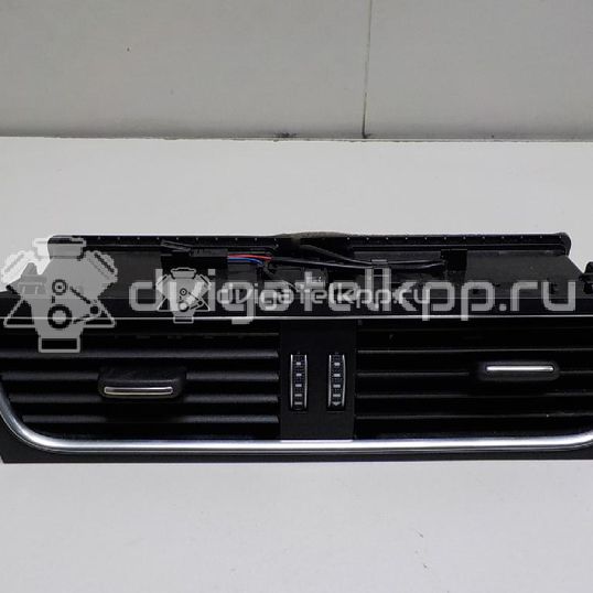 Фото Дефлектор воздушный  8T1820951EWVF для audi A4 [B8]
