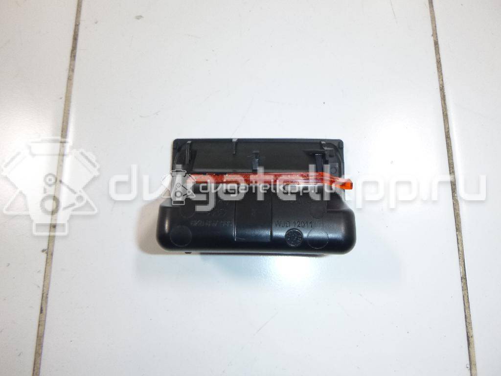 Фото Пепельница передняя  8K0857989 для audi A4 [B8] {forloop.counter}}