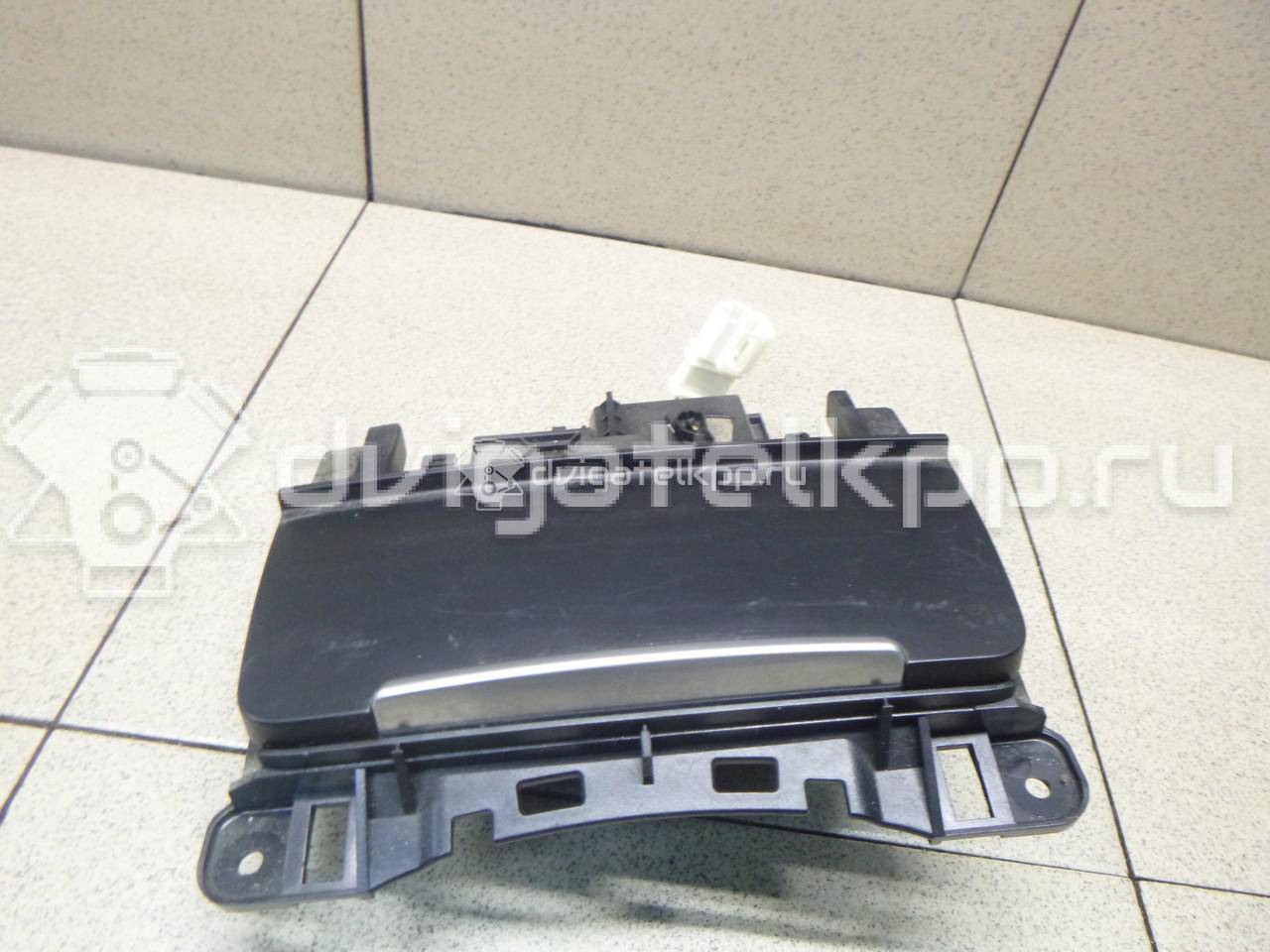Фото Пепельница передняя  8k0857951cv10 для audi A4 [B8] {forloop.counter}}