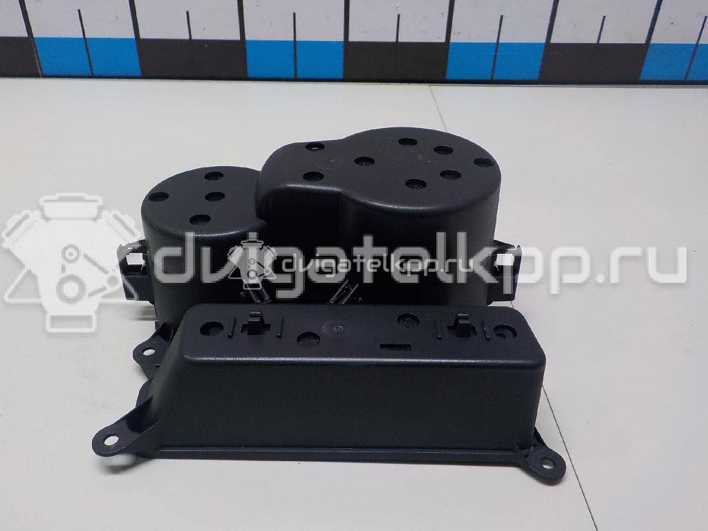 Фото Подстаканник  8K0862533B6PS для audi A4 [B8] {forloop.counter}}