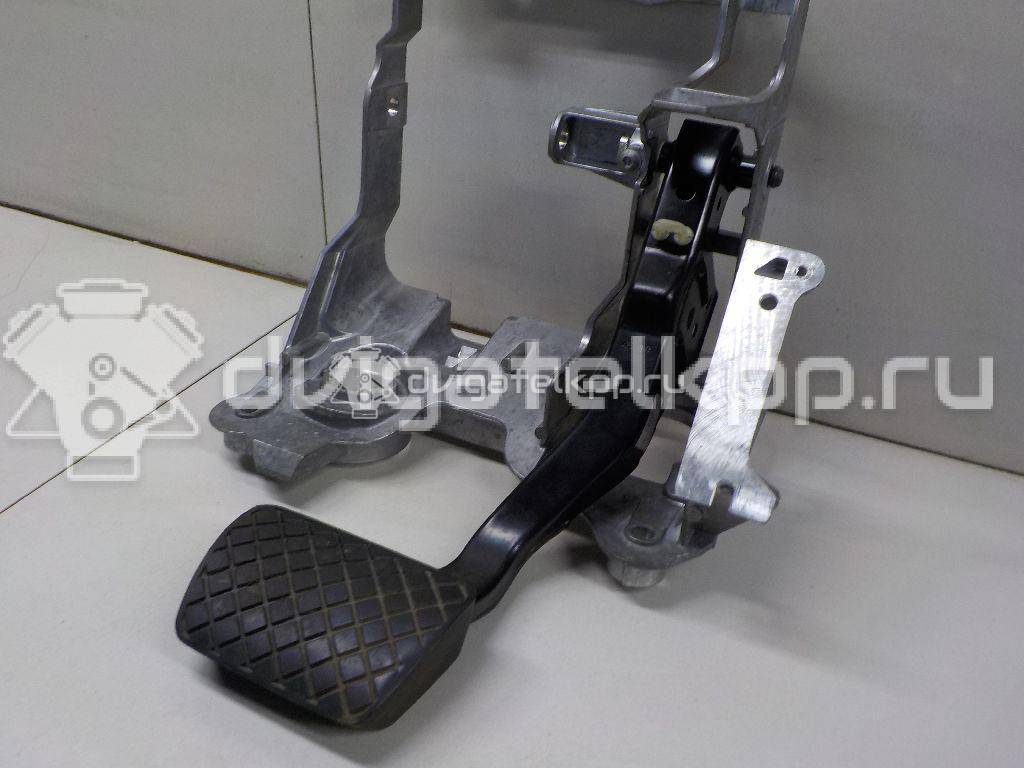 Фото Блок педалей  8K1721117 для audi A4 [B8] {forloop.counter}}