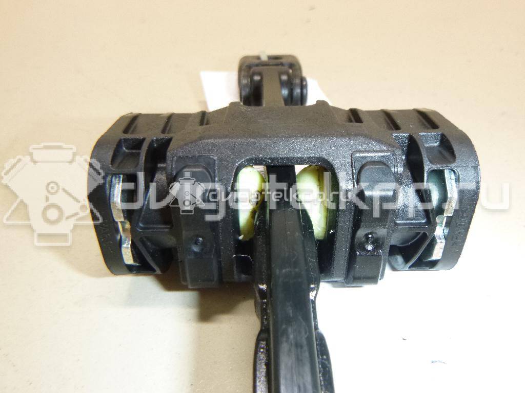 Фото Ограничитель двери  8k0837249b для audi A4 [B8] {forloop.counter}}