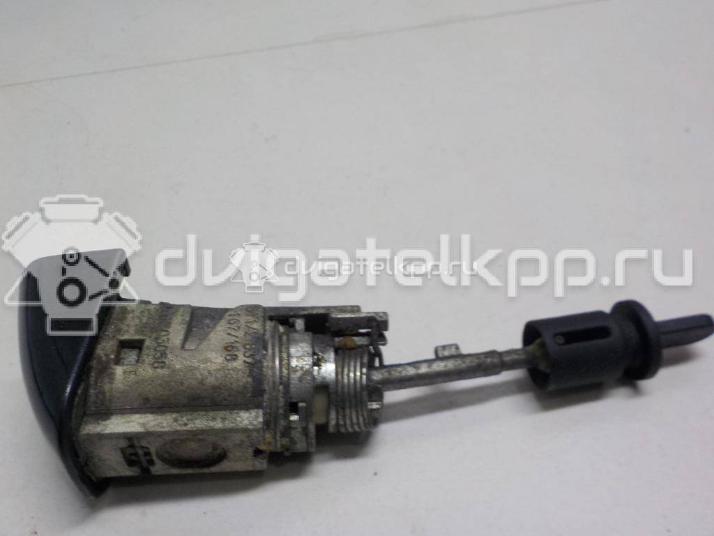 Фото Вставка замка двери  107837167BF для audi A4 [B8] {forloop.counter}}