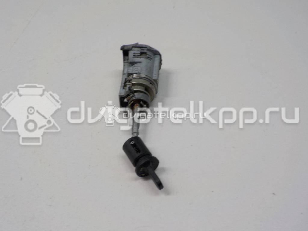 Фото Вставка замка двери  107837167BF для audi A4 [B8] {forloop.counter}}