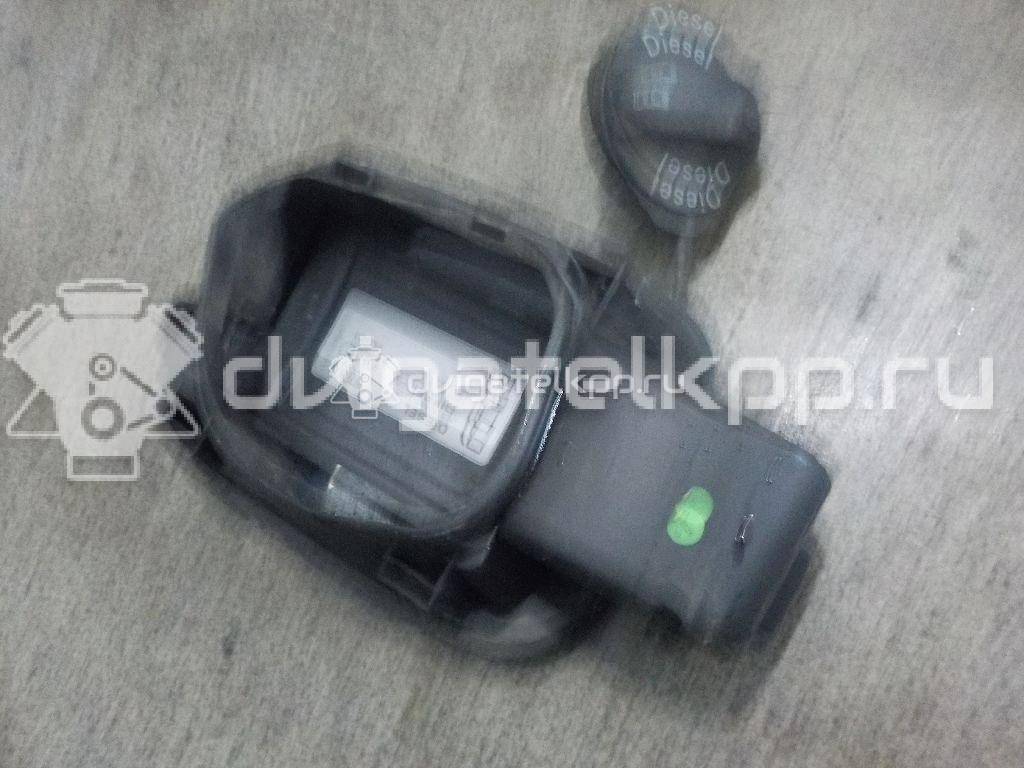 Фото Лючок бензобака  8k0809907 для audi A4 [B8] {forloop.counter}}