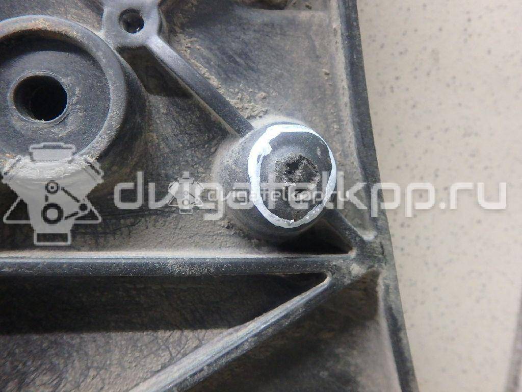 Фото Направляющая заднего бампера правая  8k5807454 для Audi A4 {forloop.counter}}