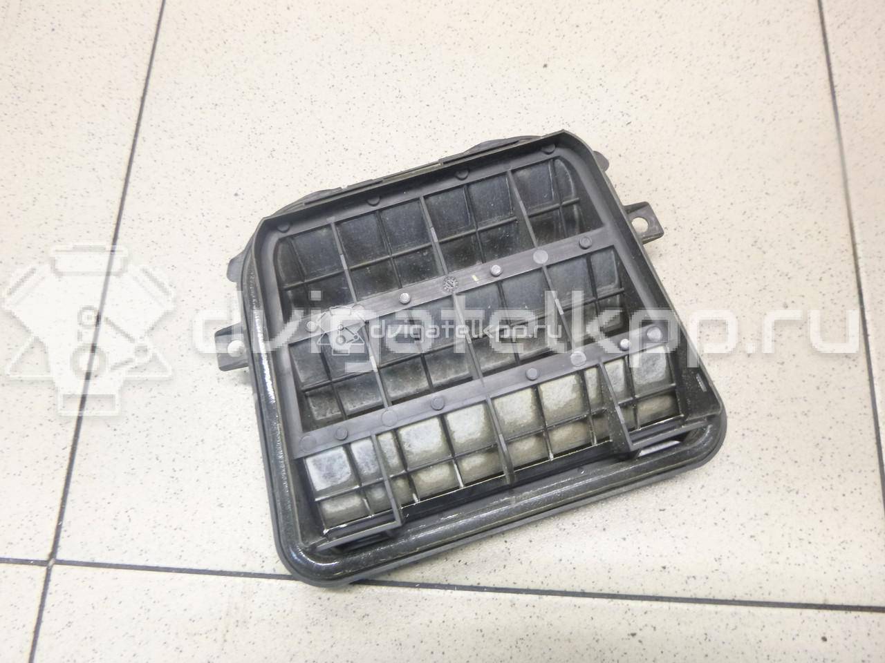 Фото Решетка вентиляционная  8K0819181B для audi A4 [B8] {forloop.counter}}