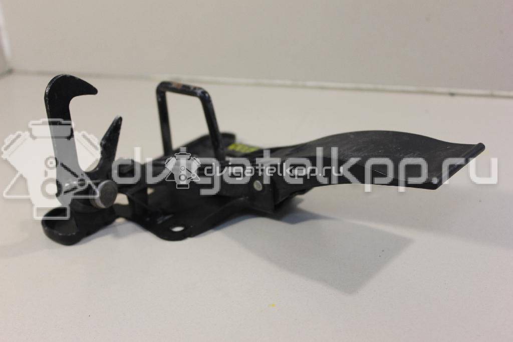 Фото Крючок капота  8T0823480 для audi A4 [B8] {forloop.counter}}