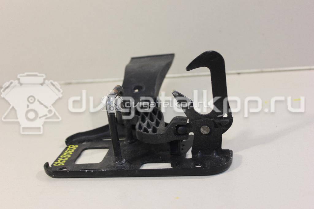 Фото Крючок капота  8T0823480 для audi A4 [B8] {forloop.counter}}