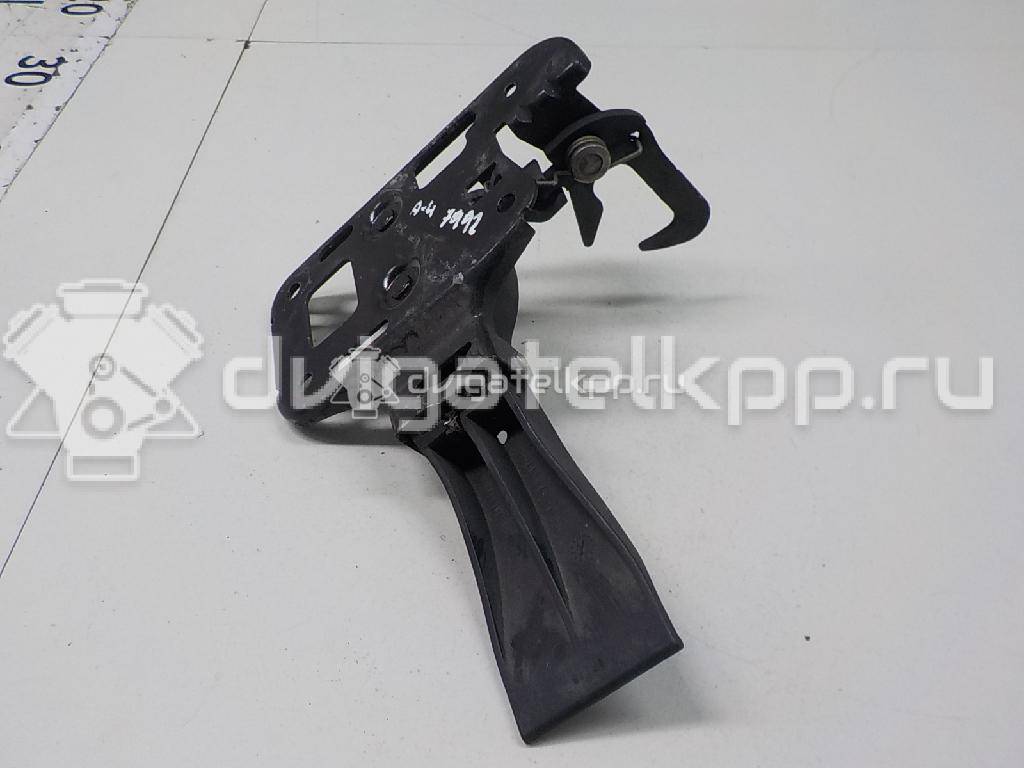 Фото Крючок капота  8T0823480 для audi A4 [B8] {forloop.counter}}