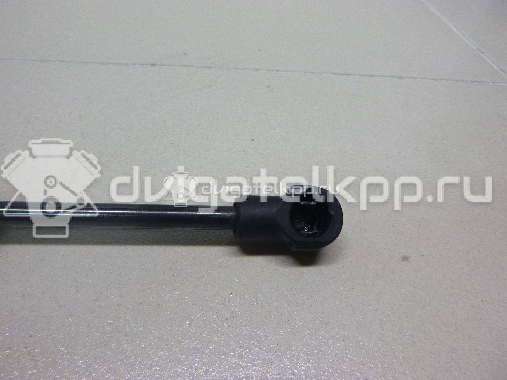 Фото Амортизатор крышки багажника  8k5827919 для Audi A4 {forloop.counter}}