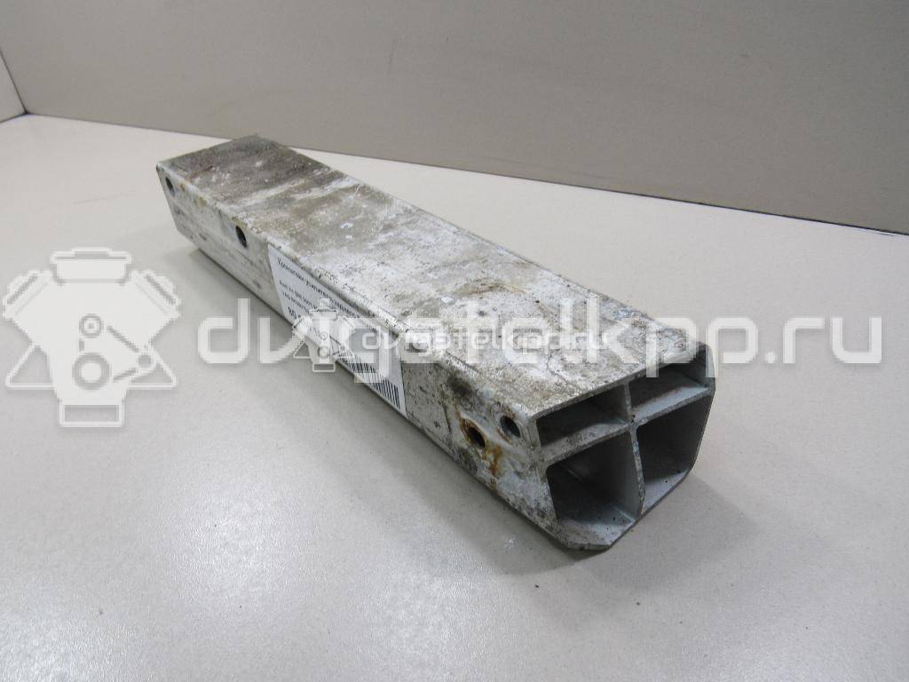 Фото Кронштейн усилителя заднего бампера левый  8k0807331b для audi A4 [B8] {forloop.counter}}