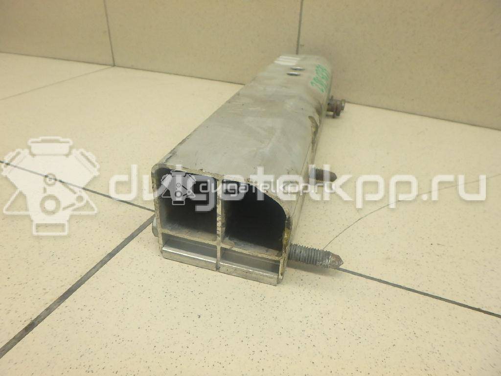 Фото Кронштейн усилителя заднего бампера правый  8k0807332a для audi A4 [B8] {forloop.counter}}