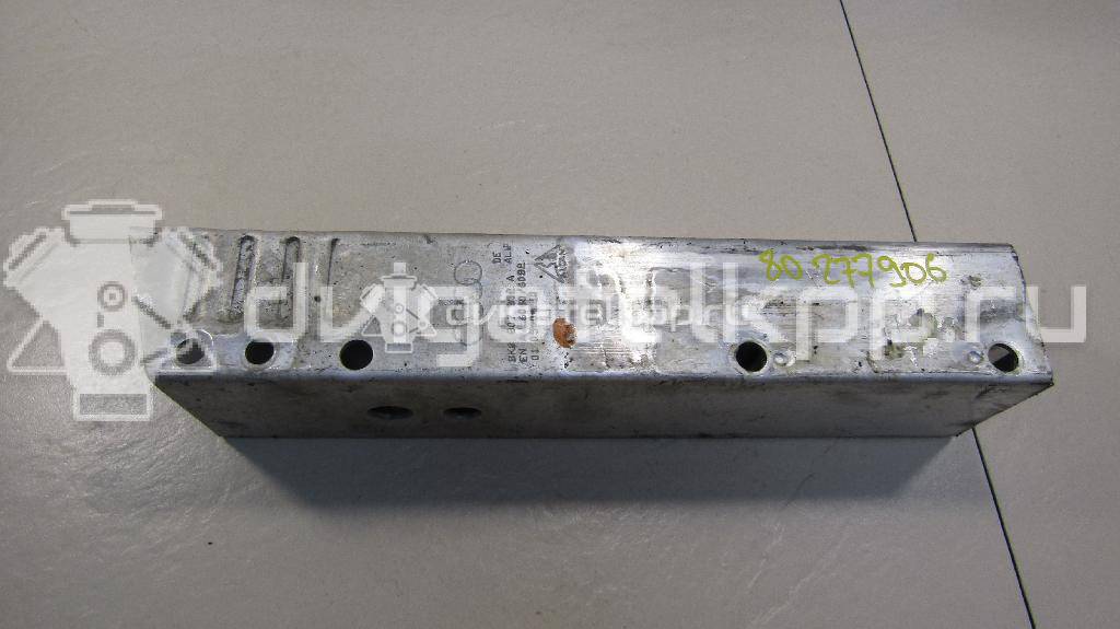 Фото Кронштейн усилителя заднего бампера правый  8k0807332a для audi A4 [B8] {forloop.counter}}