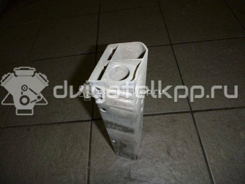 Фото Кронштейн усилителя заднего бампера правый  8k0807332a для audi A4 [B8] {forloop.counter}}