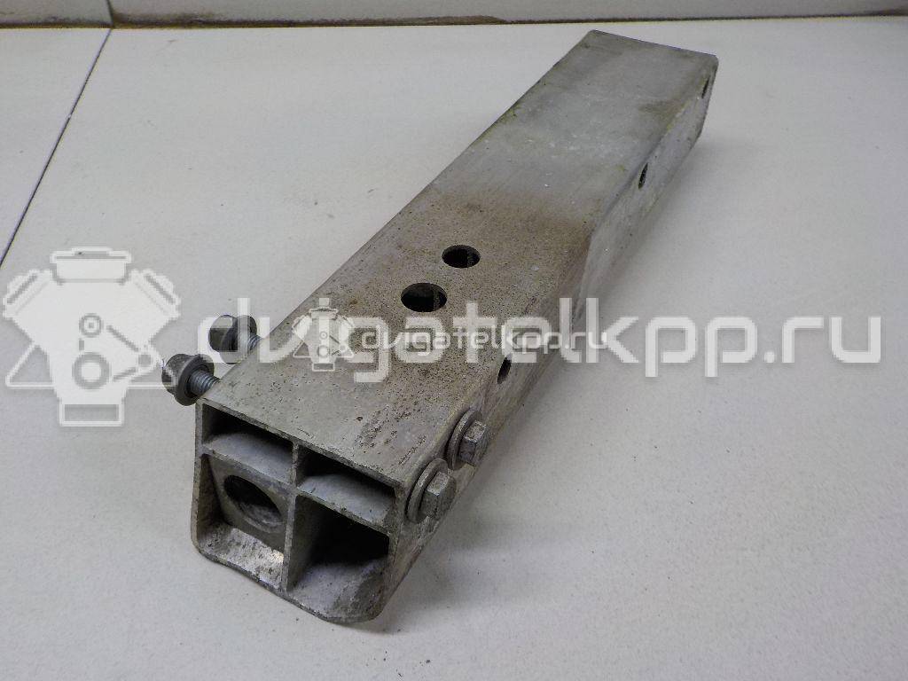 Фото Кронштейн усилителя заднего бампера правый  8k0807332a для audi A4 [B8] {forloop.counter}}