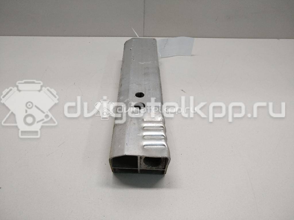 Фото Кронштейн усилителя заднего бампера правый  8K0807332A для audi A4 [B8] {forloop.counter}}