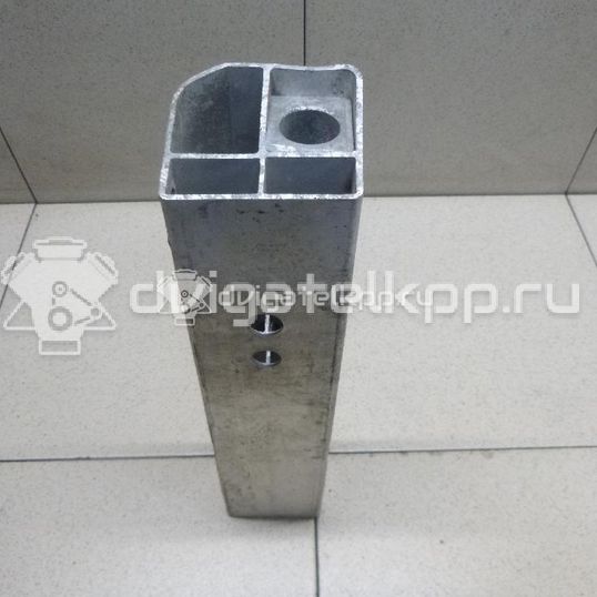 Фото Кронштейн усилителя заднего бампера правый  8k0807332a для audi A4 [B8]