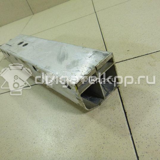 Фото Кронштейн усилителя заднего бампера правый  8K0807332A для audi A4 [B8]