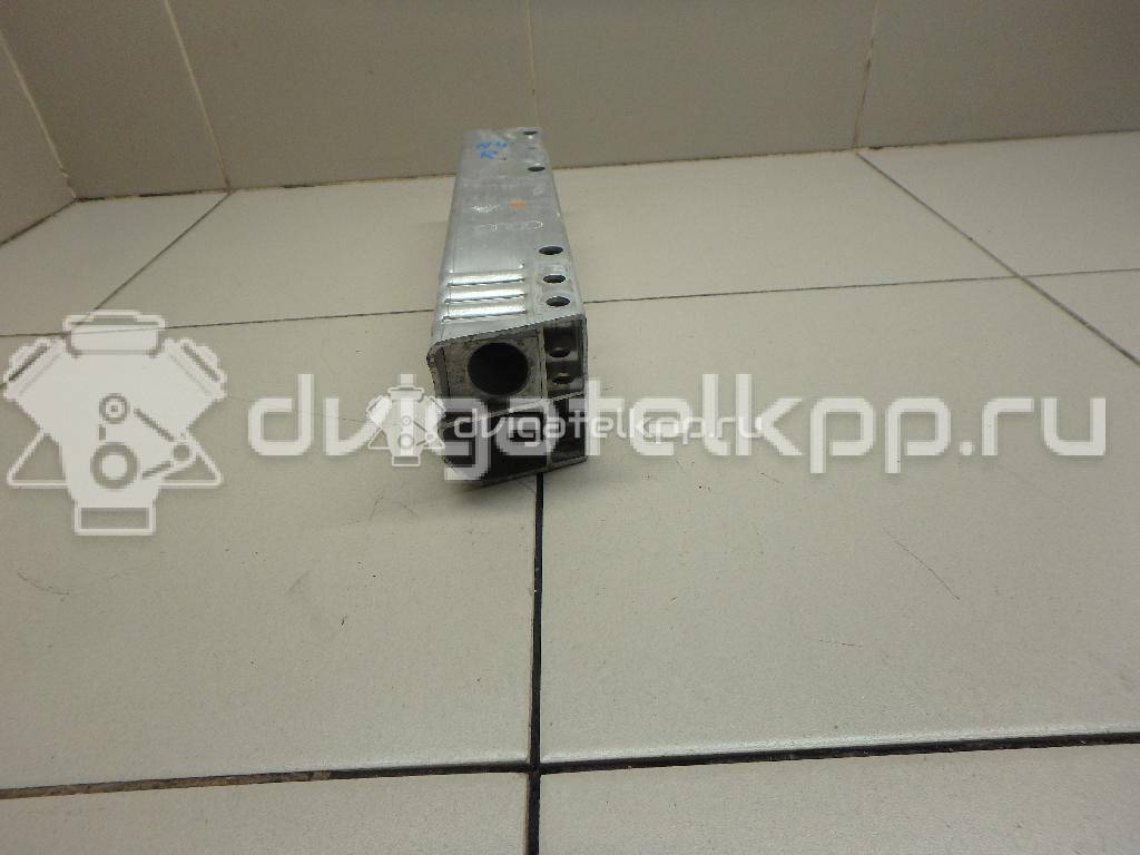 Фото Кронштейн усилителя заднего бампера правый  8k0807332a для audi A4 [B8] {forloop.counter}}