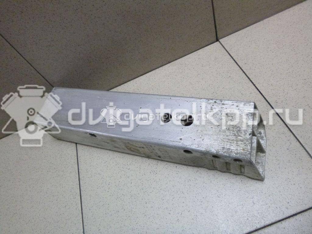 Фото Кронштейн усилителя заднего бампера правый  8k0807332a для audi A4 [B8] {forloop.counter}}