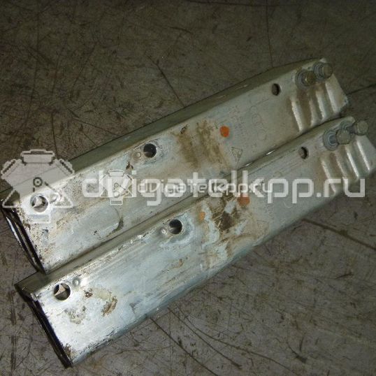 Фото Кронштейн усилителя заднего бампера правый  8k0807332a для audi A4 [B8]
