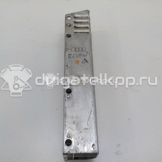 Фото Кронштейн усилителя заднего бампера правый  8k0807332a для audi A4 [B8]
