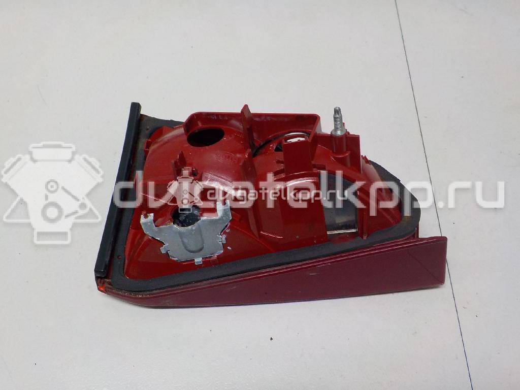 Фото Фонарь задний внутренний правый  8k5945094d для Audi A4 {forloop.counter}}