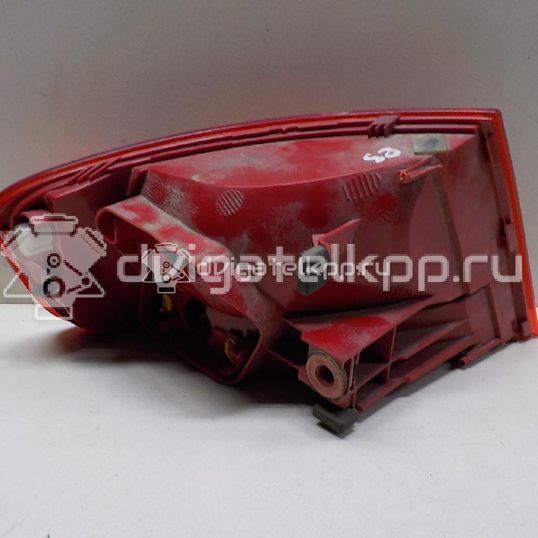 Фото Фонарь задний наружный правый  8k5945096d для Audi A4