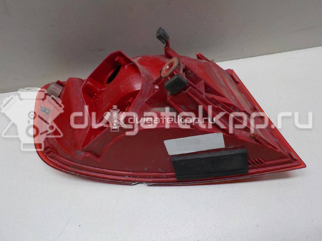 Фото Фонарь задний наружный правый  8k5945096d для Audi A4 {forloop.counter}}