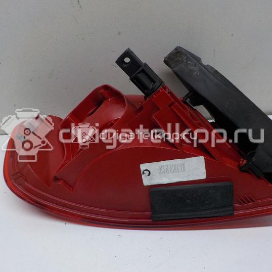 Фото Фонарь задний наружный правый  8K5945096D для Audi A4