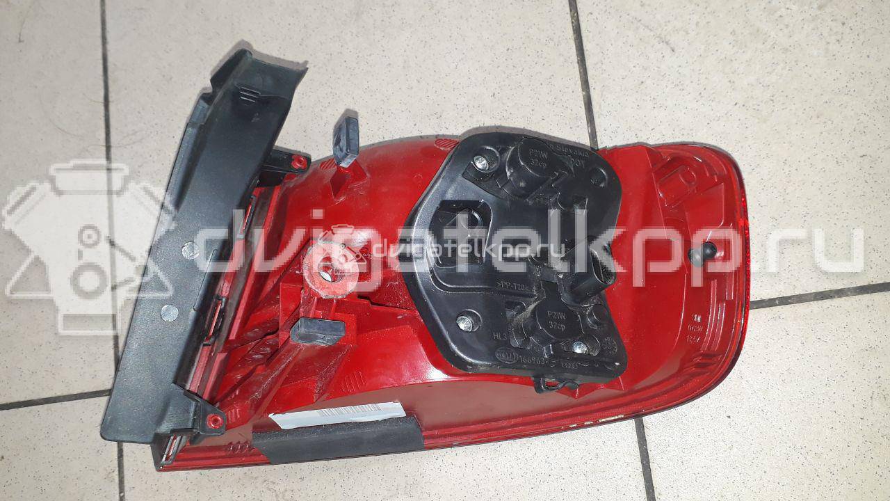 Фото Фонарь задний наружный левый  8k5945095d для Audi A4 {forloop.counter}}