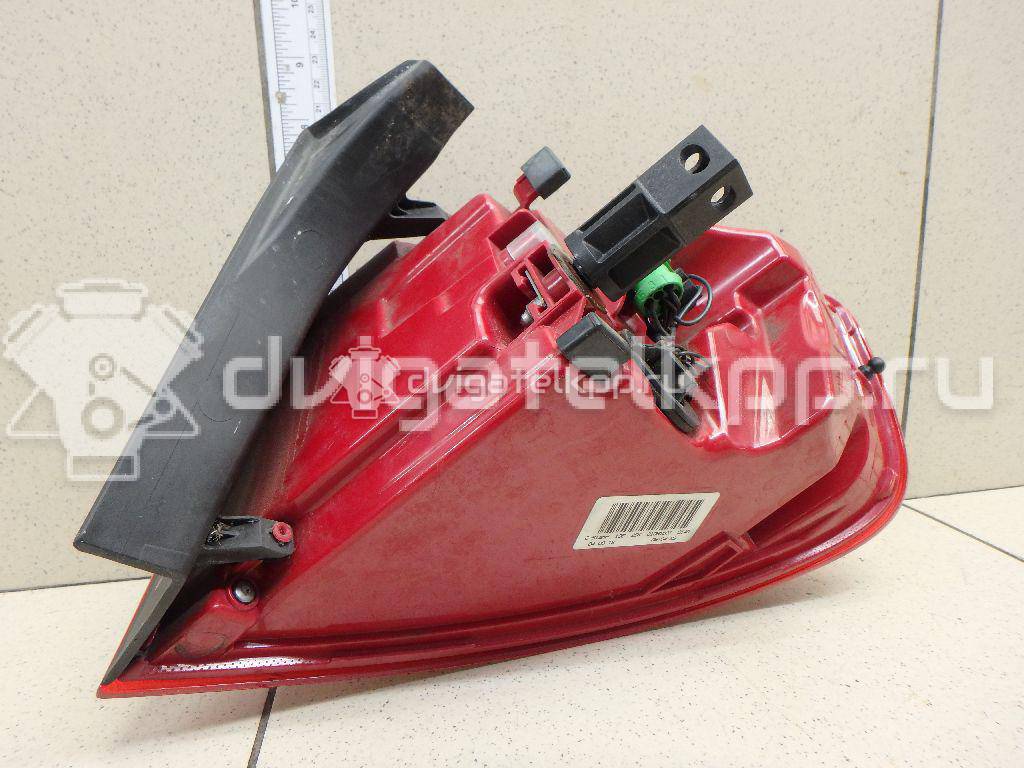 Фото Фонарь задний наружный левый  8K5945095AC для Audi A4 {forloop.counter}}