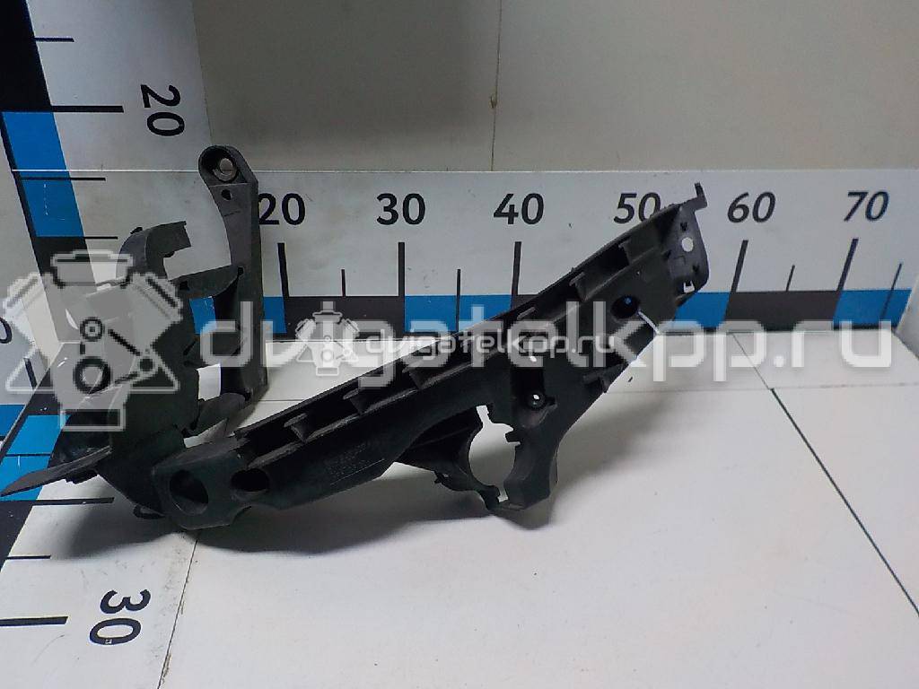 Фото Кронштейн фар левый  8K0805607A для Audi A4 {forloop.counter}}