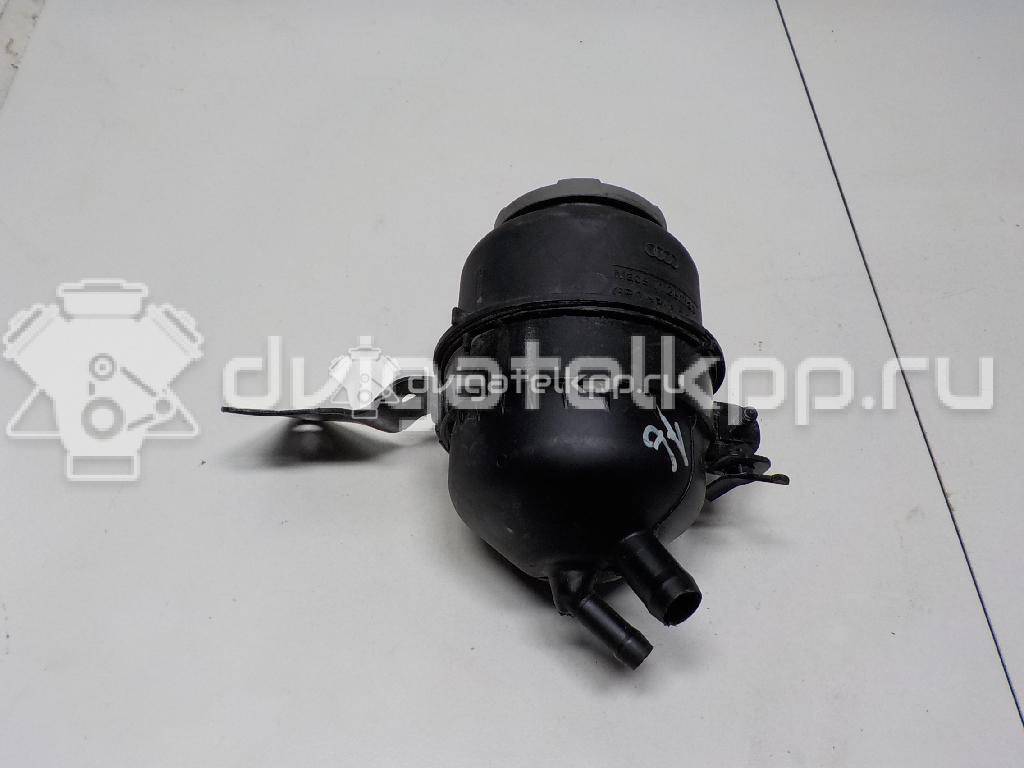 Фото Бачок гидроусилителя  4F0422371D для audi A4 [B8] {forloop.counter}}