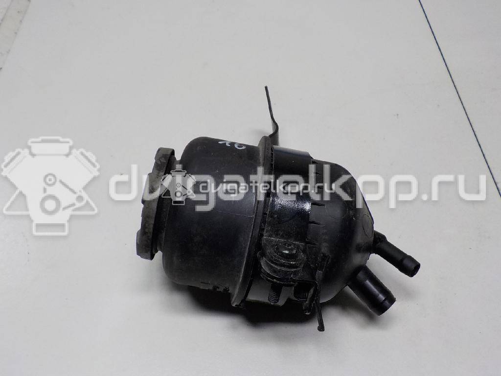 Фото Бачок гидроусилителя  4F0422371D для audi A4 [B8] {forloop.counter}}