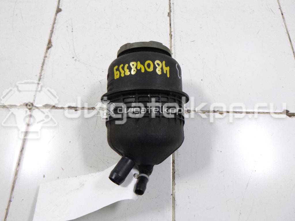 Фото Бачок гидроусилителя  4F0422371D для audi A4 [B8] {forloop.counter}}