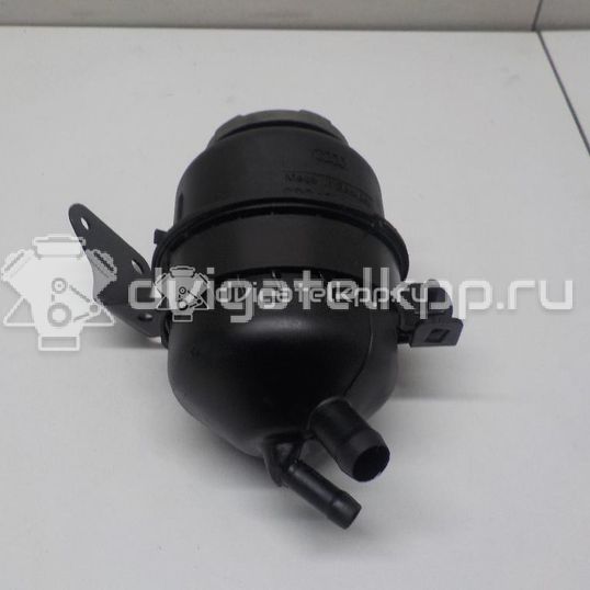 Фото Бачок гидроусилителя  4F0422371D для audi A4 [B8]
