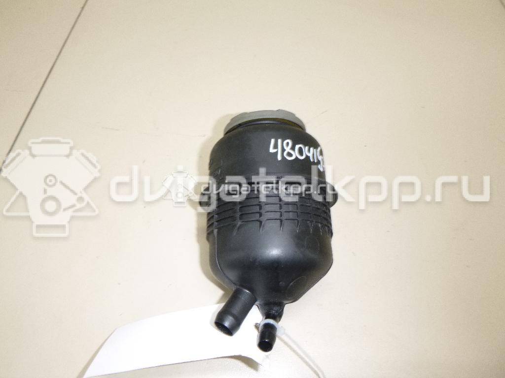 Фото Бачок гидроусилителя  4F0422371D для audi A4 [B8] {forloop.counter}}