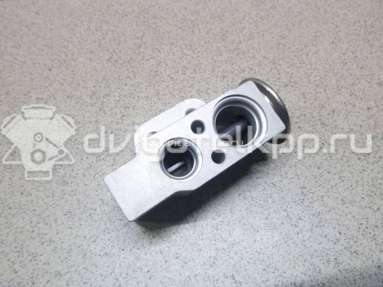 Фото Клапан кондиционера  8k0820679b для Audi A5 / A4 / Q5 {forloop.counter}}