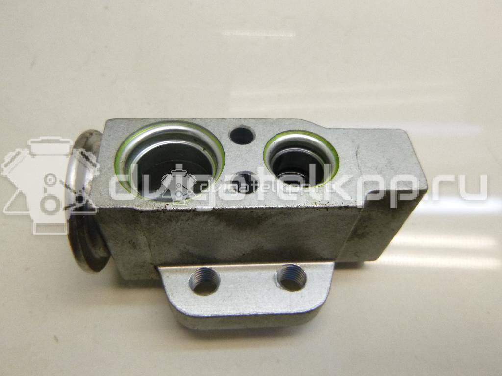 Фото Клапан кондиционера  8K0820679B для Audi A5 / A4 / Q5 {forloop.counter}}