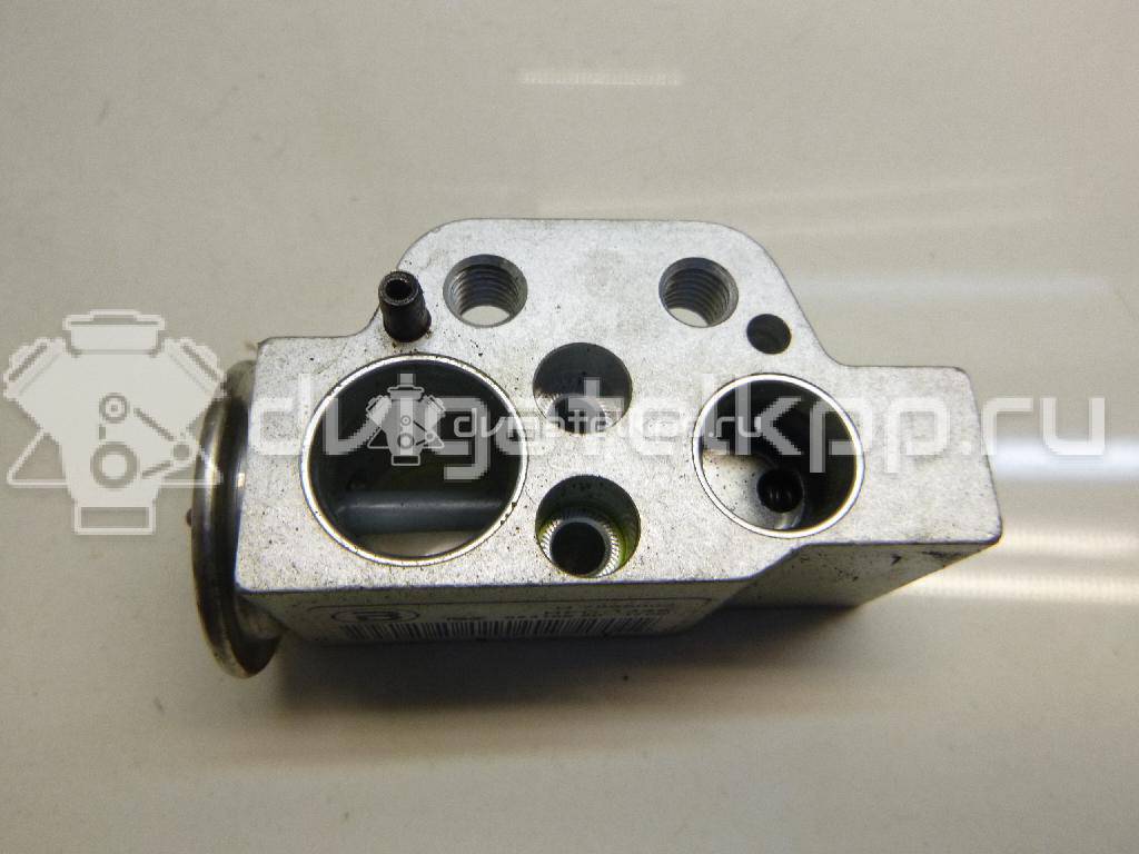 Фото Клапан кондиционера  8K0820679B для Audi A5 / A4 / Q5 {forloop.counter}}