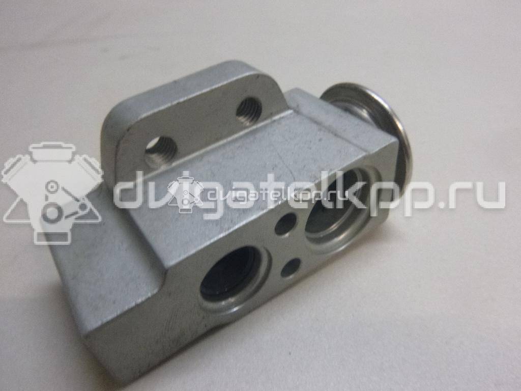 Фото Клапан кондиционера  8K0820679B для Audi A5 / A4 / Q5 {forloop.counter}}