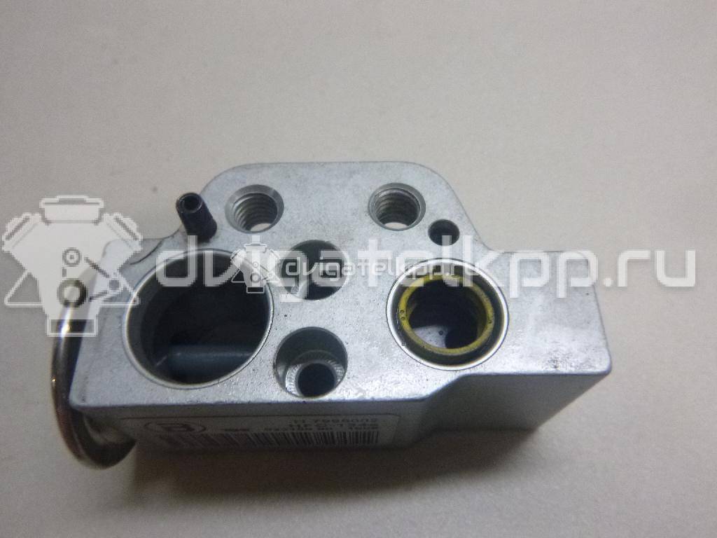 Фото Клапан кондиционера  8K0820679B для Audi A5 / A4 / Q5 {forloop.counter}}