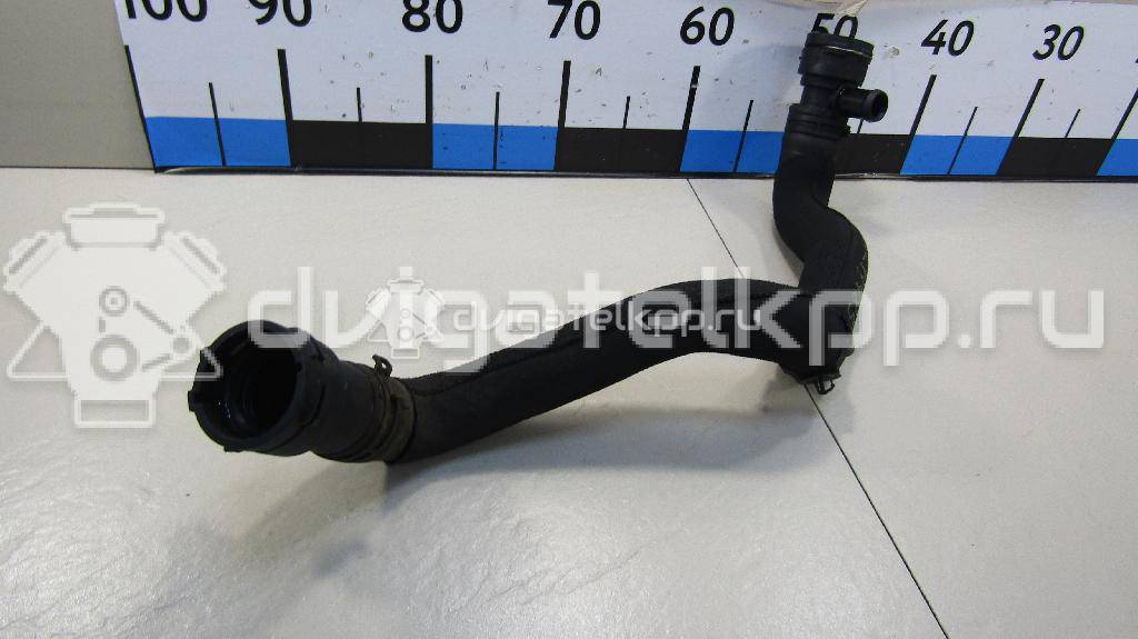 Фото Шланг системы охлаждения  8K0121055L для Audi A5 / A4 {forloop.counter}}