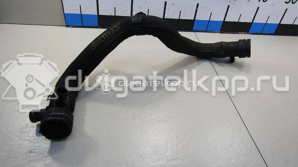 Фото Шланг системы охлаждения  8K0121055L для Audi A5 / A4 {forloop.counter}}