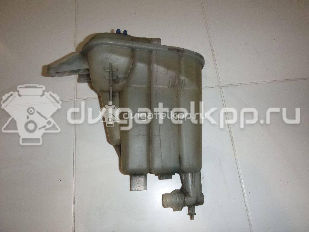 Фото Бачок расширительный  8K0121403G для audi A4 [B8] {forloop.counter}}