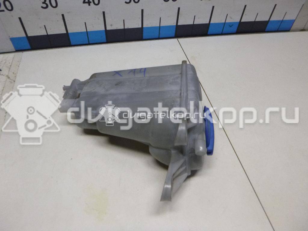 Фото Бачок расширительный  8K0121403Q для audi A4 [B8] {forloop.counter}}