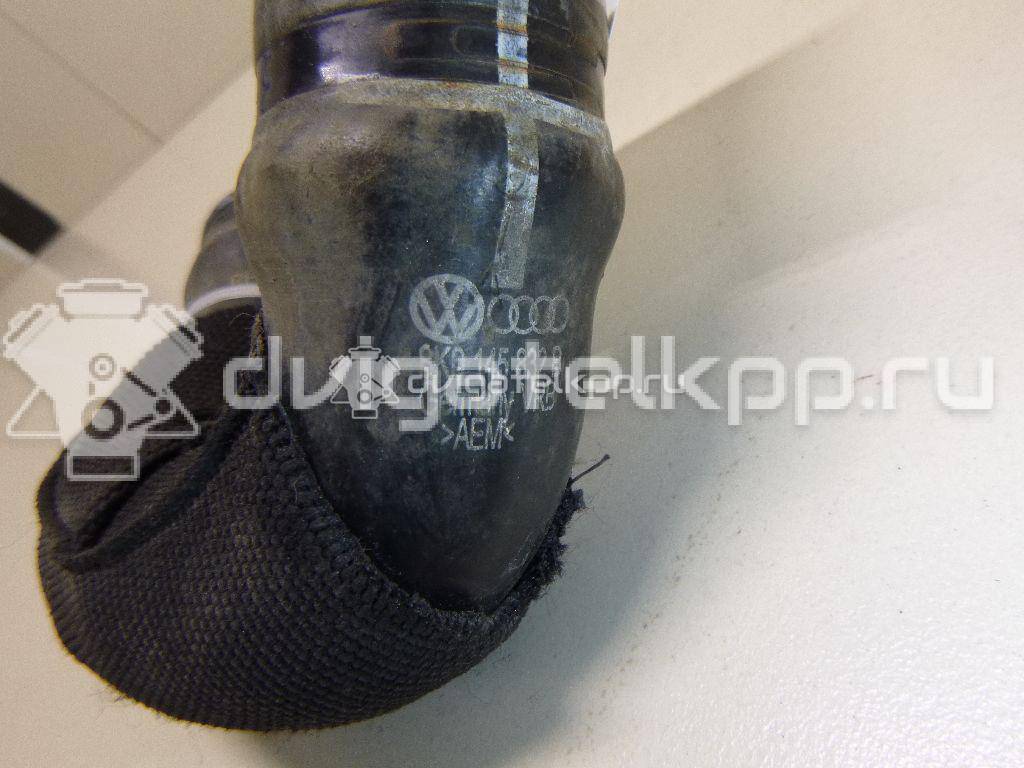 Фото Патрубок  8K0145832B для Audi A5 / A4 / Q5 {forloop.counter}}